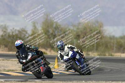 media/Nov-16-2025-Race Pace (Sun) [[8c5fa54630]]/Verified Riders/2-Turn 7 (945am)/